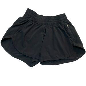 Lululemon Black Women's Athletic Shorts Size 4